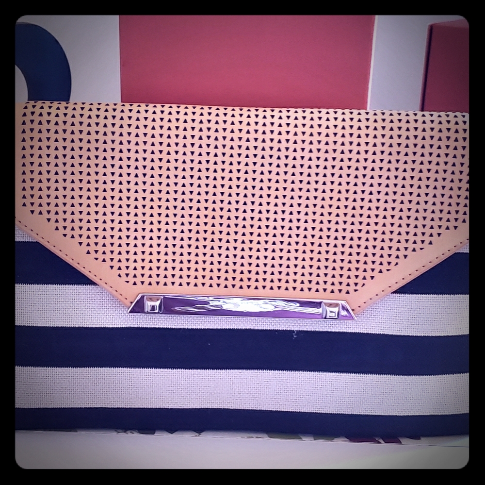 Stella & Dot City Slim Clutch
